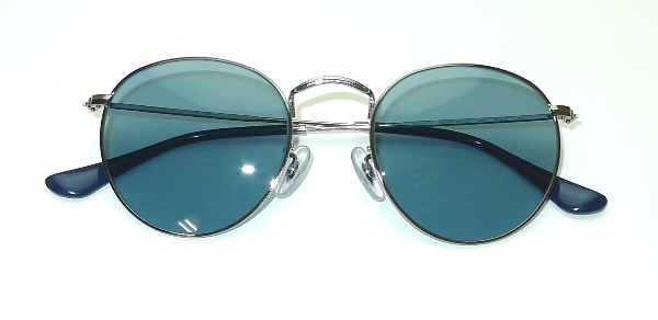 Ray-Ban×TALEXの限定カスタム・偏光サングラス】Ray-Ban ROUND METAL RB3447V 2502 / TALEX イーズブルー  シングルコートのご紹介！ | メガネパーク・ブレス | 山口県山口市のアイウェア・メガネ（眼鏡）のセレクトショップ