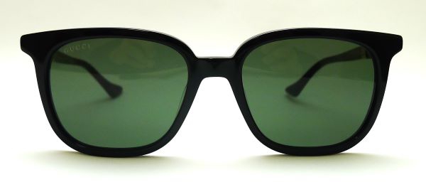 GUCCIロゴと赤緑のシェリーラインカラーのパーツが入った