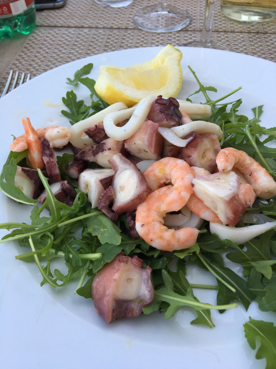 ナポリで食す シーフード編 Quattro Stagioni