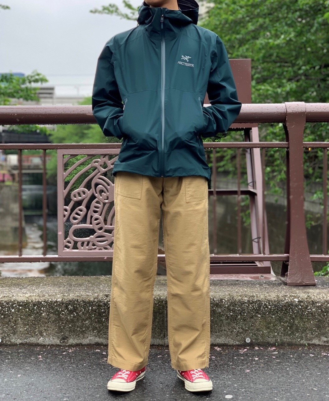 晴れの日も着たいレインウェアとは。ZETA SL JACKET/ARC'TERYX