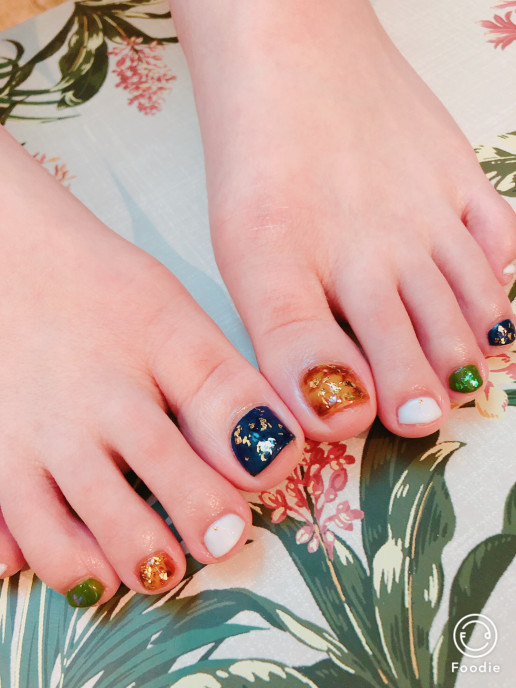 落ち着いた色だけど インパクトのあるネイル Nail Salon Puala