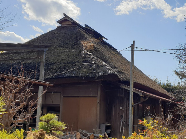 神奈川県開成町 N邸茅葺屋根補修工事 富士かやぶき建築 茅吉