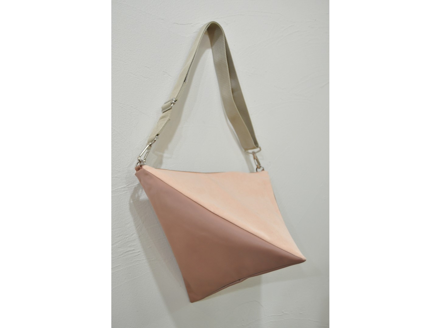 sandglass】triangle bag / 【サンドグラス】トライアングル バッグ