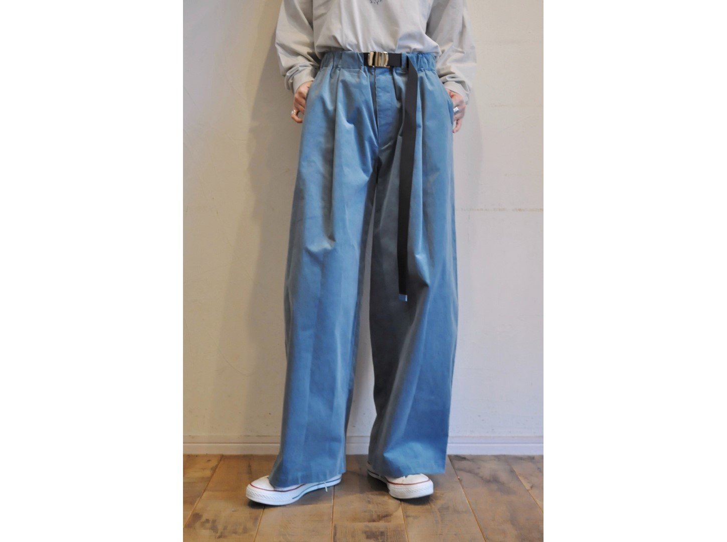 「大人気 新入荷 新品」に該当するファッション通販 M53. | ChaosBohemia パンツ