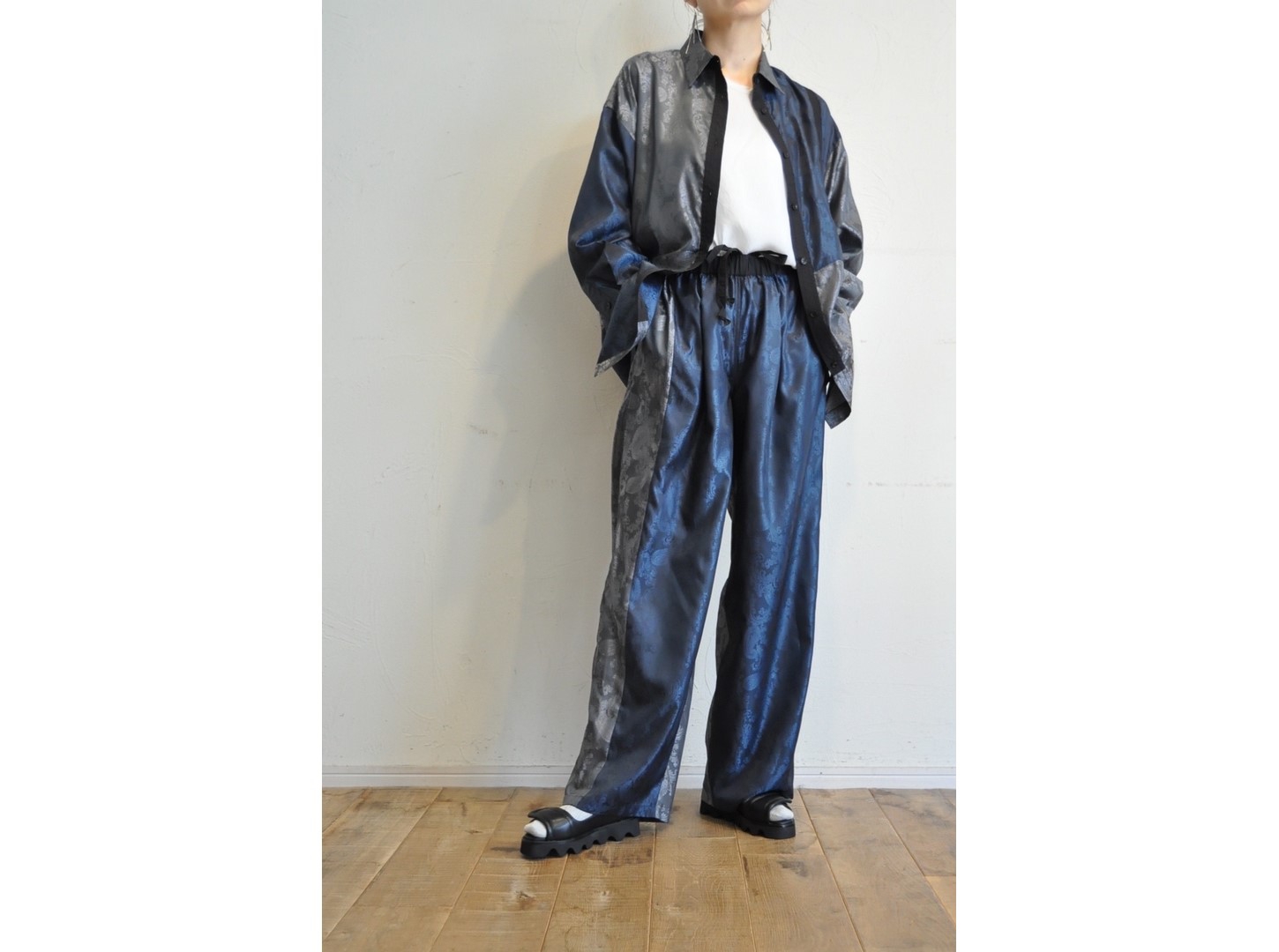 【トーマスマグパイ】flower jacquared blouson THOMAS MAGPIE flower jacquared skirt トーマスマグパイ ス