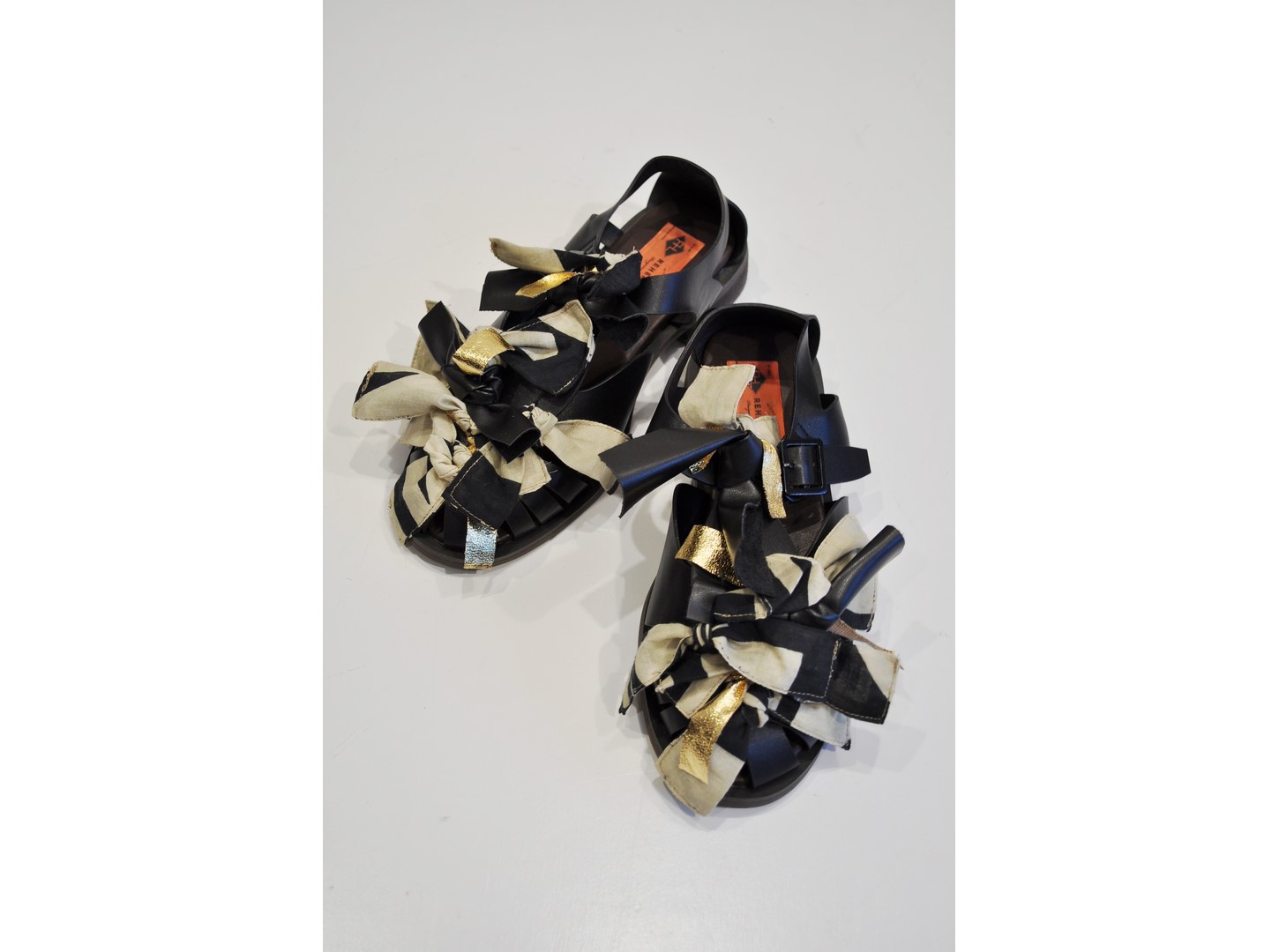 匿名配送❣️リバーズオール◆リボンスニーカー◆ブラック 24㎝ RehrsalL shoes 予約商品 | ChaosBohemia