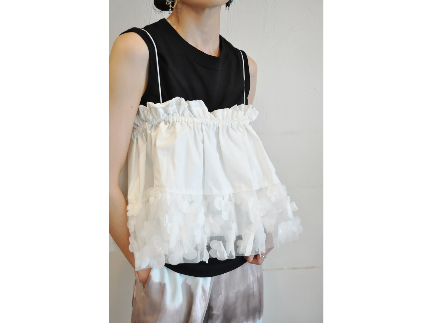 ♡2点おまとめ♡トーマスマグパイ♡チュールカットソー 黒&リボンビスチェ 白 thomas magpie】broad bustier /【トーマスマグパイ】ブロードビスチェ
