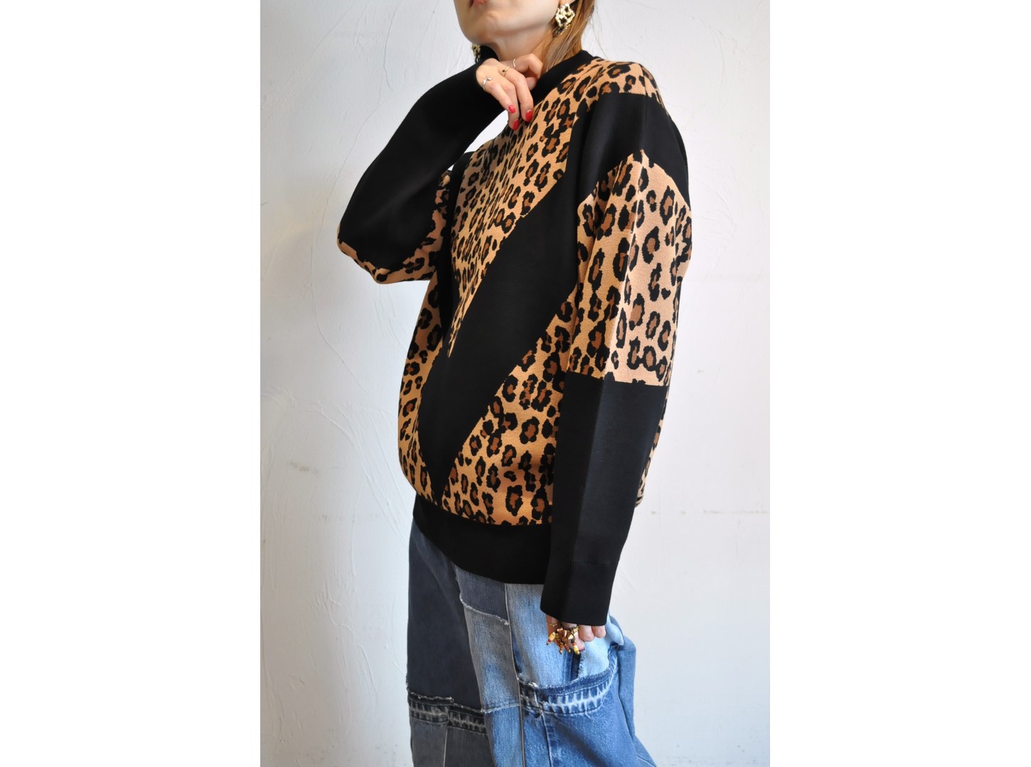 thomas magpie】leopard V knit /【トーマスマグパイ】レオパードV