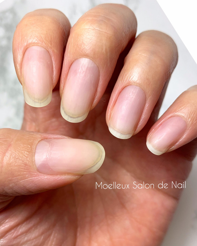 ジェルネイルのお直し Moelleux Salon De Nail