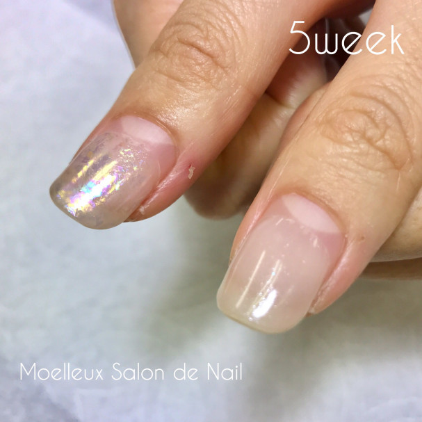 ジェルのお直し 付け替え のタイミング Moelleux Salon De Nail モアローサロンドネイル 自爪育成 深爪緩和ネイルサロン