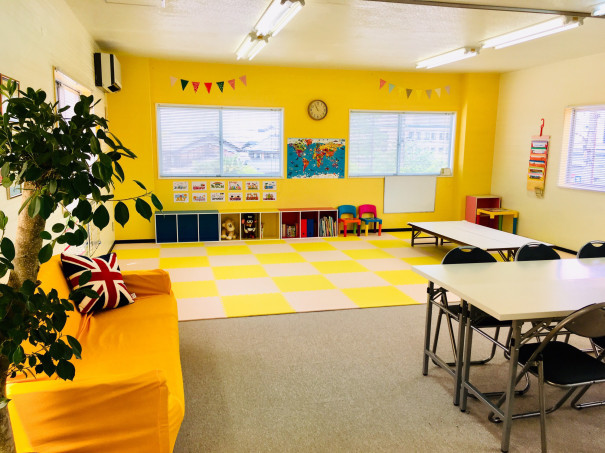 Profile Sing English Room