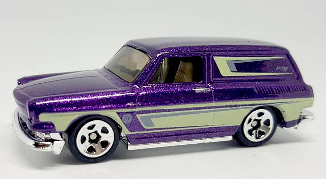'69 Volkswagen Squareback HC12 2019 Hot Wheels SHORT CARD Purple 