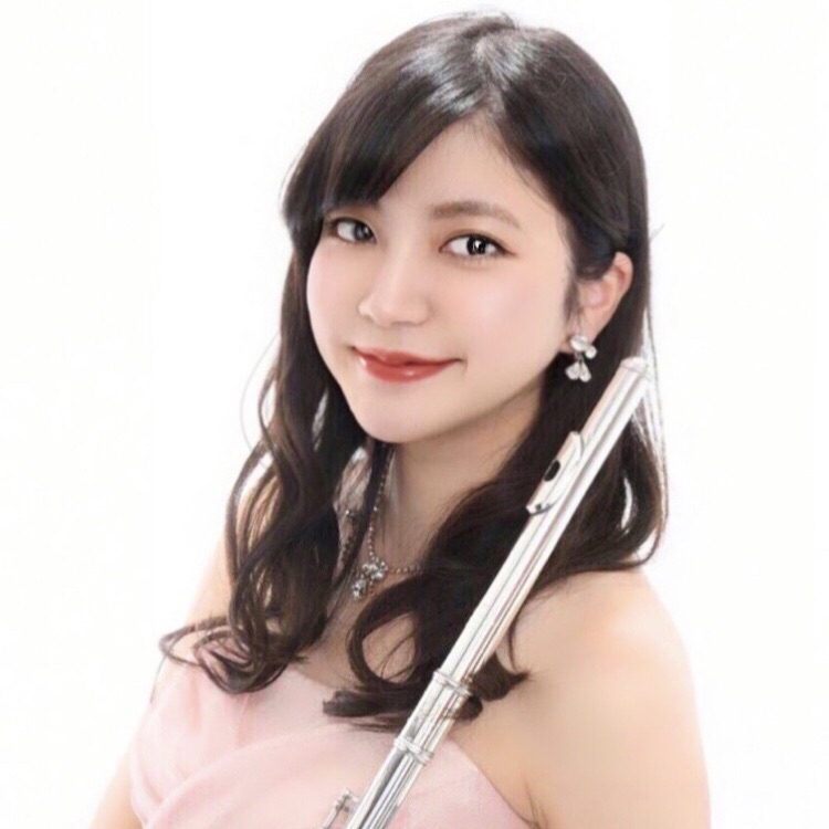 講師プロフィール フルート教室 Shiika Music Salon