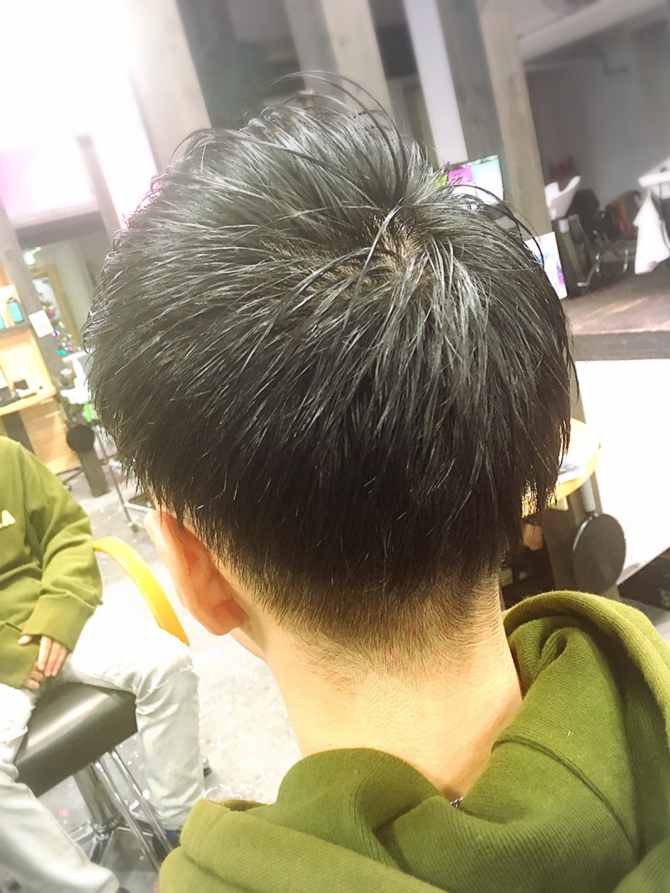 少々サイコな髪型になりました 茅ヶ崎にある親友の美容室 Lehua でヘアカット ヨーロッパわくわく日誌 子育て編 少々サイコな髪型になりました 茅ヶ崎にある親友の美容室 Lehua でヘアカット ヨーロッパわくわく日誌 子育て編