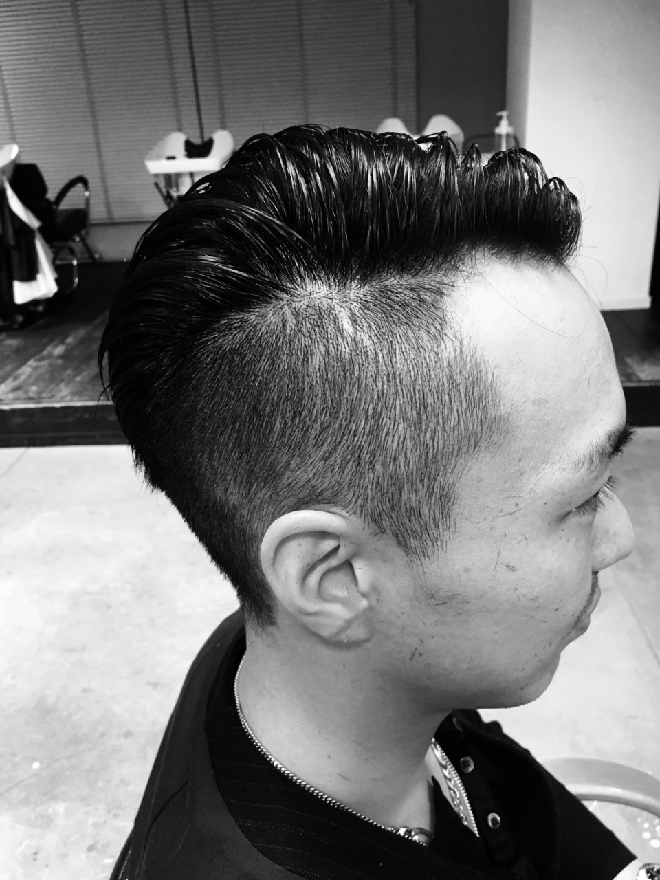 ヘアチェンジ これが噂の マックルモア ヘアー だ Macklemore Hair ヨーロッパわくわく日誌 子育て編 ヘアチェンジ これが噂の マックルモア ヘアー だ Macklemore Hair ヨーロッパわくわく日誌 子育て編