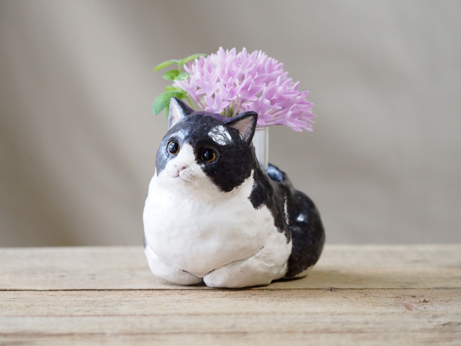 おさんぽ猫の花器(フラワーベース) | Kiraraca【きららか 
