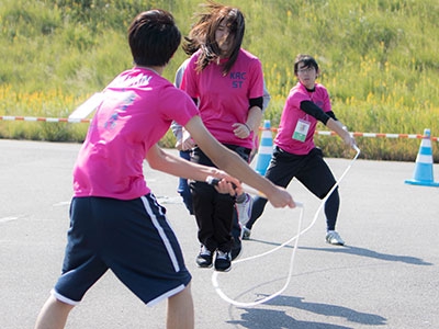 ゼロワンの外遊び紹介 お嬢さんお入んなさい 外遊びで圧倒的な楽しさを提供 Npo法人ゼロワン