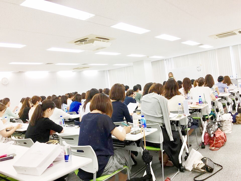 高野麗子　予約が数分で埋まる！大人気カウンセラー養成講座　3 生徒様実績1000件以上！】直感/カンカク派、繊細さんを大