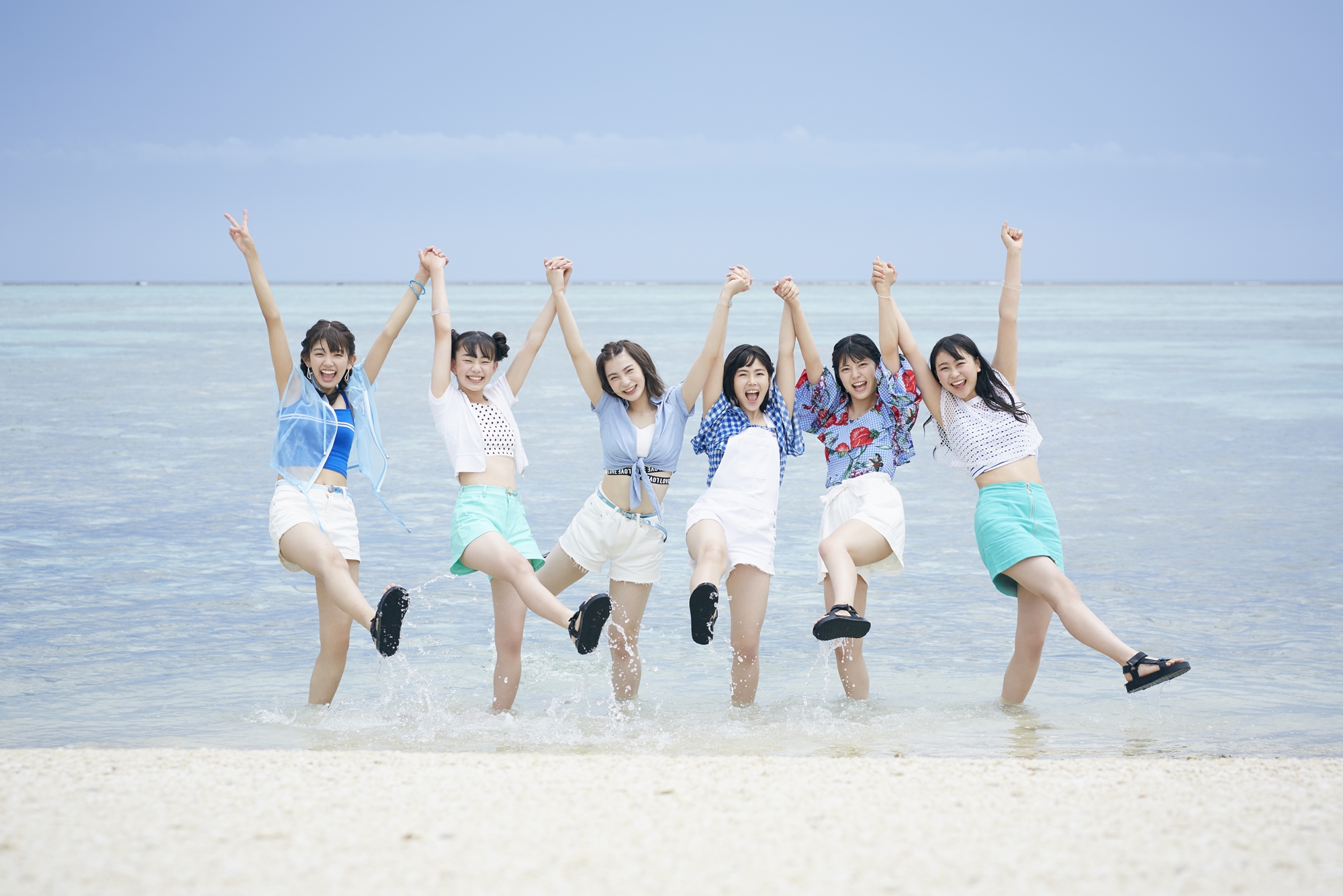 Crown Pop 8 19 月 Crown Pop Summer Time Rule Photo Book 発売記念サイン会開催 クラポかわいい クラポの夏 Music Note Official Blog
