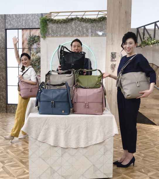 プラスステラ⭐️牛革3WAYバッグ⭐️ | Feel Good Style by Hana Shintani