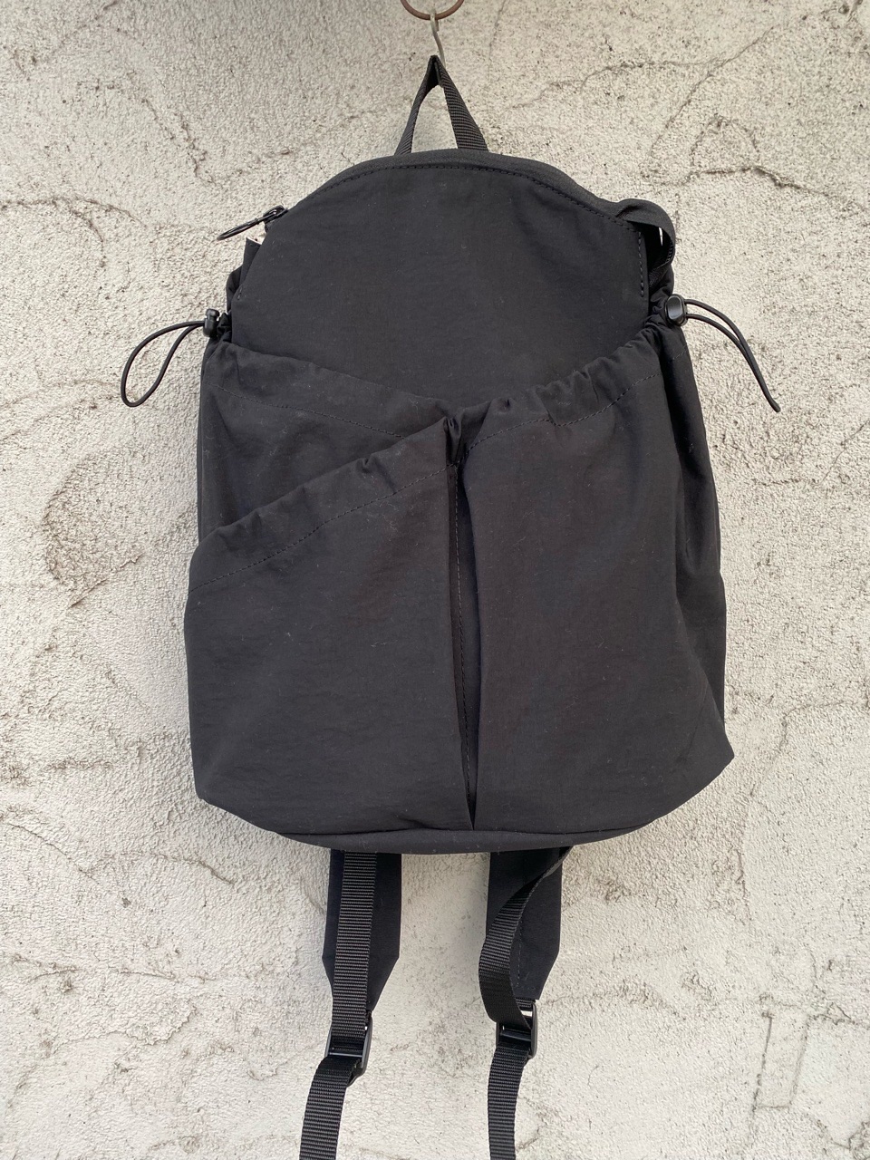 ANVOCOEUR Hallunda 帆布＆レザーリュックサック 【公式通販】