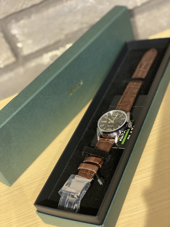 カワサキ×SEIKO コラボウォッチ Ninja ZX-10R まるい