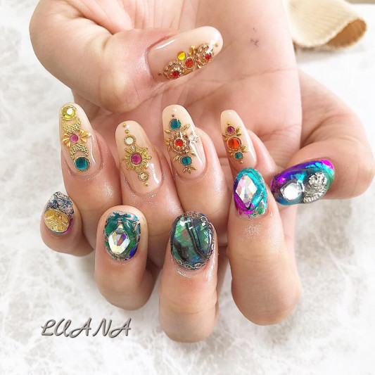 お持ち込みデザイン パラジェル Nailsalon Luana