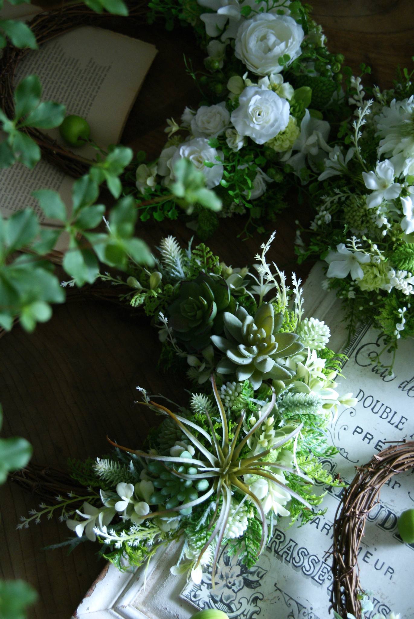 単発レッスン「 花選びからはじまるオーバルリース 」のご案内 | KANON