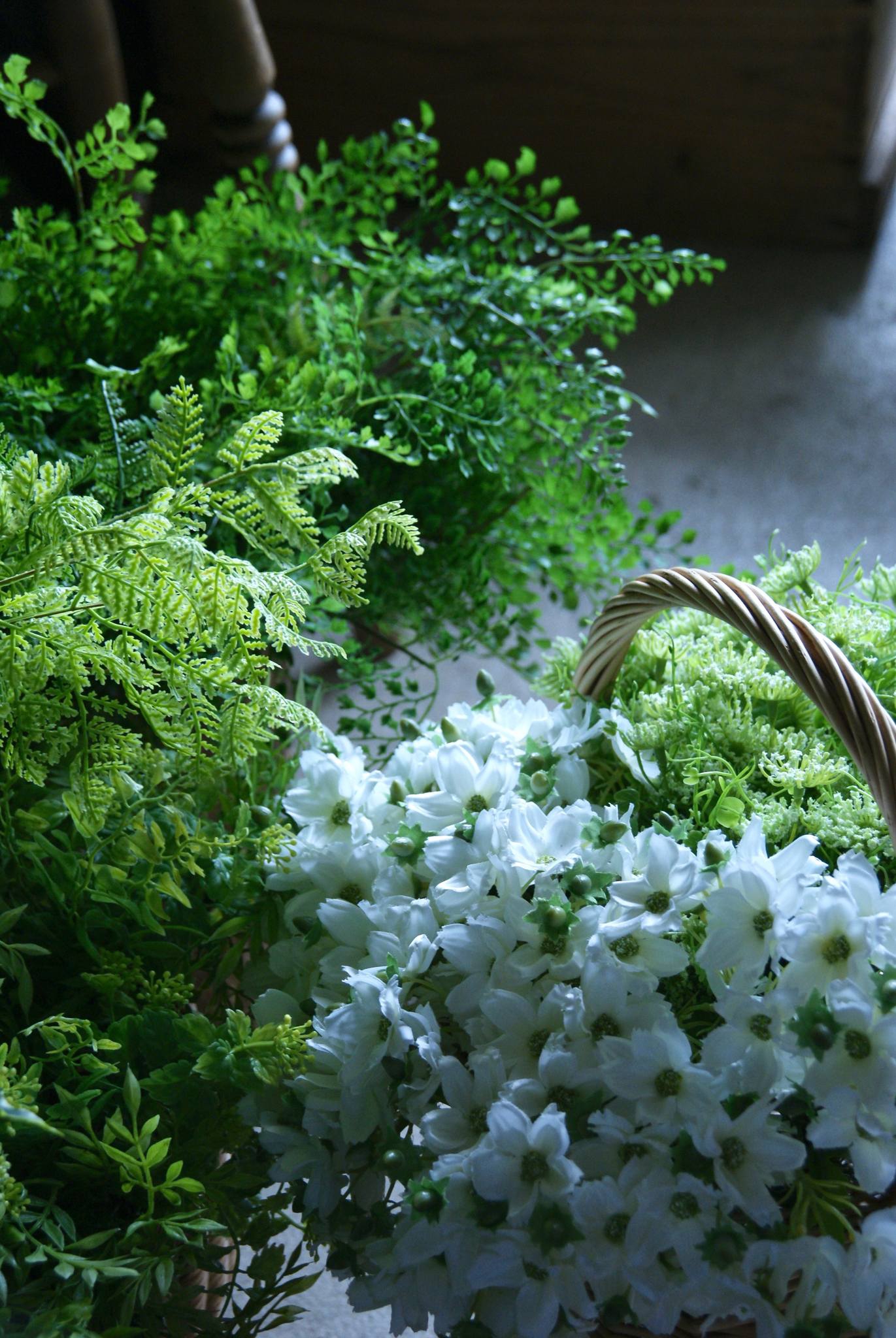 単発レッスン「 花選びからはじまるオーバルリース 」のご案内 | KANON