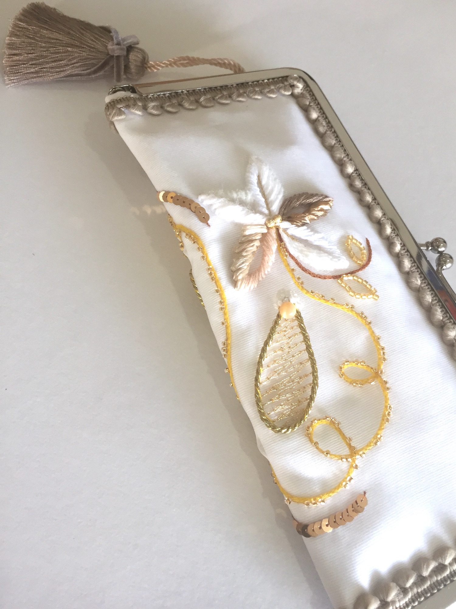 Étoile filante 』 オートクチュール刺繍・刺繍ジュエリー