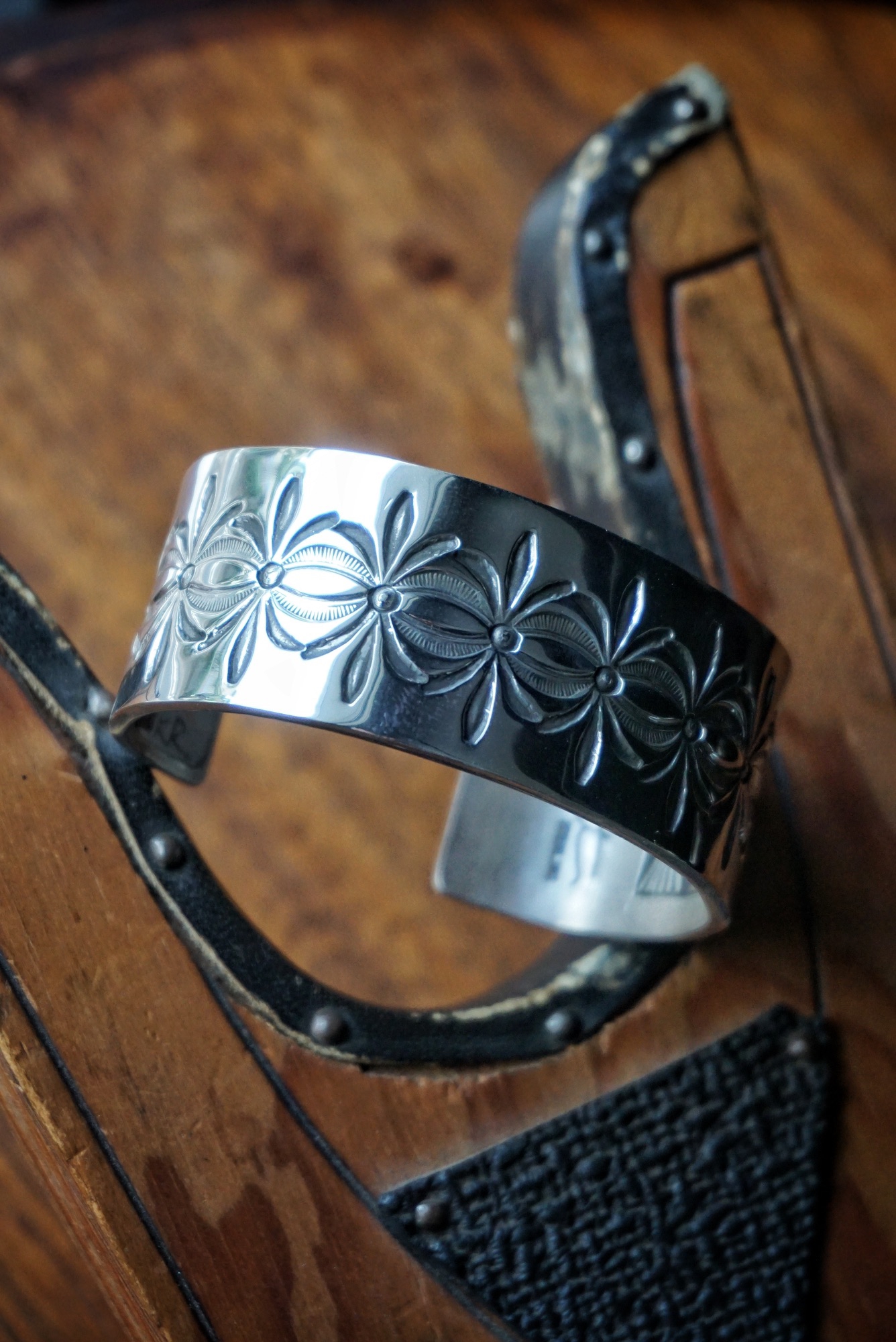 インディアンジュエリー 楽天市場】インディアンジュエリー ズニ族 タートル カメ