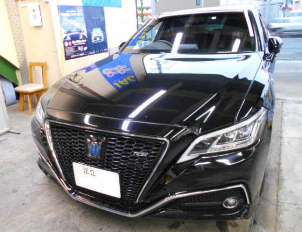 トヨタ クラウン Gws224 飛び石によるフロントガラス交換事例 トヨタ車のフロントガラス交換修理の事例紹介 ジャパンオートガラス トヨタ クラウン Gws224 飛び石によるフロントガラス交換事例 トヨタ車のフロントガラス交換修理の事例紹介 ジャパンオートガラス