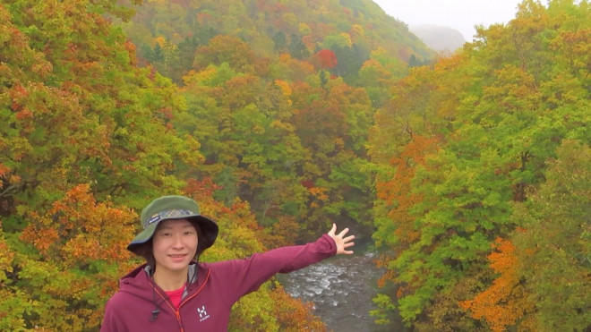 雨の日には定山渓の紅葉がきれいです 中山峠 奥定山渓 紅葉ツアー 19年10月19日 ニセコアンビシャス