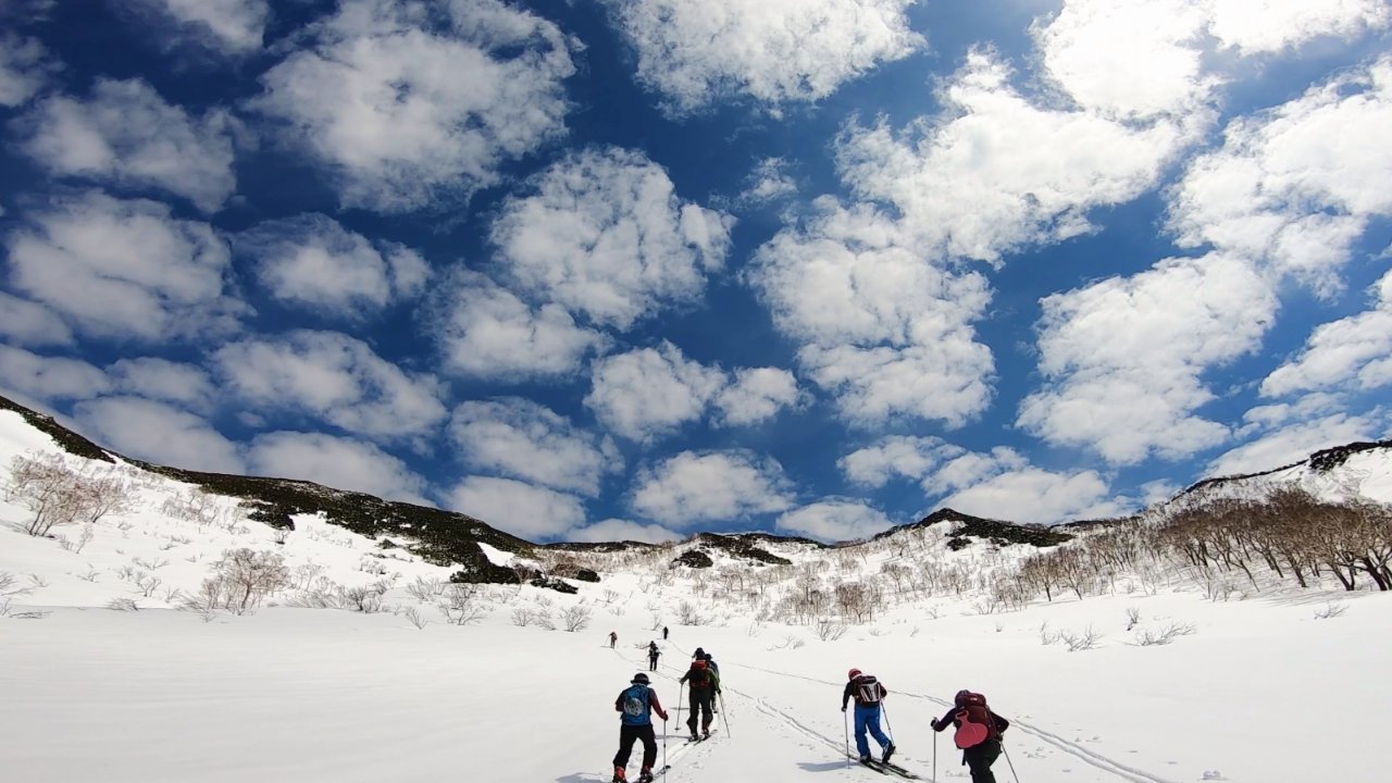 🆕これがニセコ連峰の絶景‼️ ワイスホルン北斜面 山スキーツアー 2019