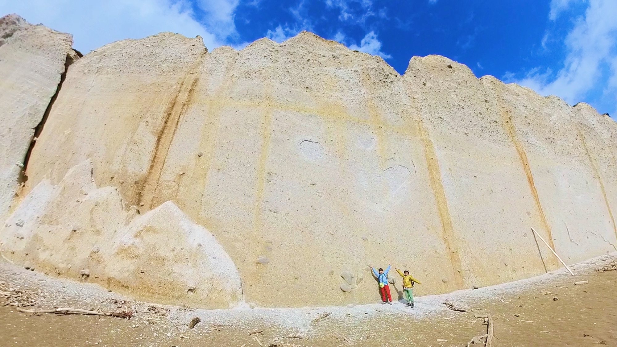 🆕 日本にもあるセブンスターズの海岸の絶景 ‼️ 乙部町 シラフラ海岸