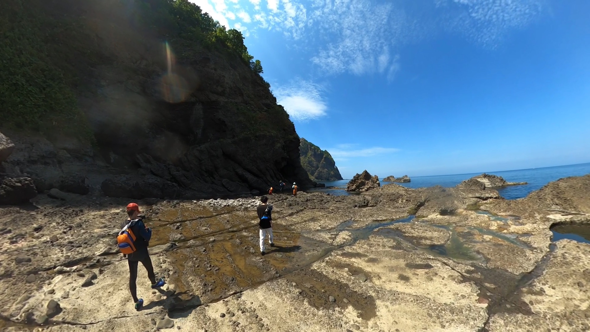🆕 海を泳いで秘境の滝と青の洞窟へ行こう✴ 湯内川の滝 青の