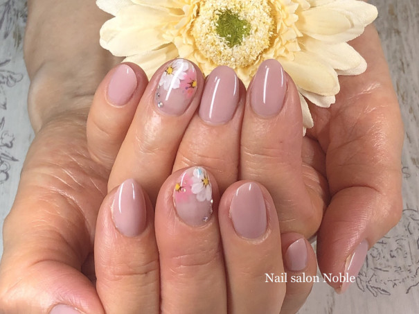 コスモスネイル Nail Salon Noble