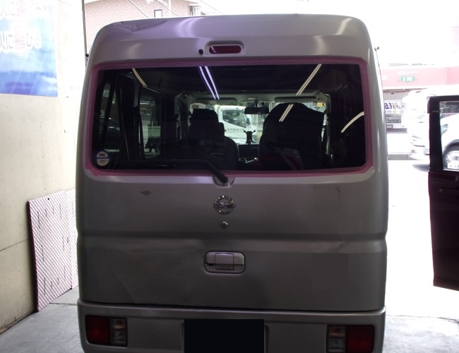NV100クリッパー DR17V 左スライドドアAssy Z2S&frasl;銀 公式通販