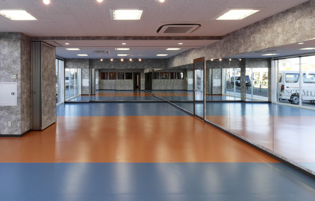 スタジオ設備 日野市 ダンス 音楽 英会話の総合教室 スタジオ設備 日野市 ダンス 音楽 英会話の総合教室