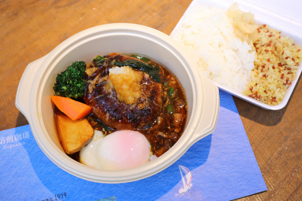 珈琲マルシェby伊太利亜 Cafe Dining 伊太利亜 珈琲マルシェby伊太利亜 Cafe Dining 伊太利亜