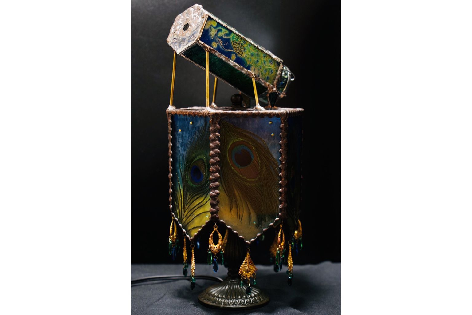 21: こまつえみ「peafowl-孔雀の万華鏡-」 | Art Kaleidoscope Japan