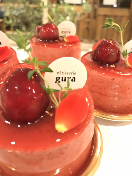 New チェリーのムース Patisserie Gura パティスリーグラ