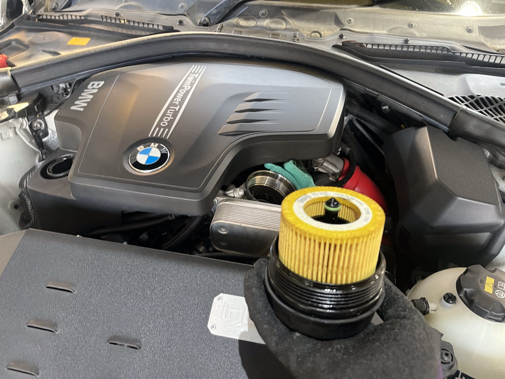 BMW F32 F33 F36 F82 F83 E39 E60 E61 ウォッシャータンクキャップ