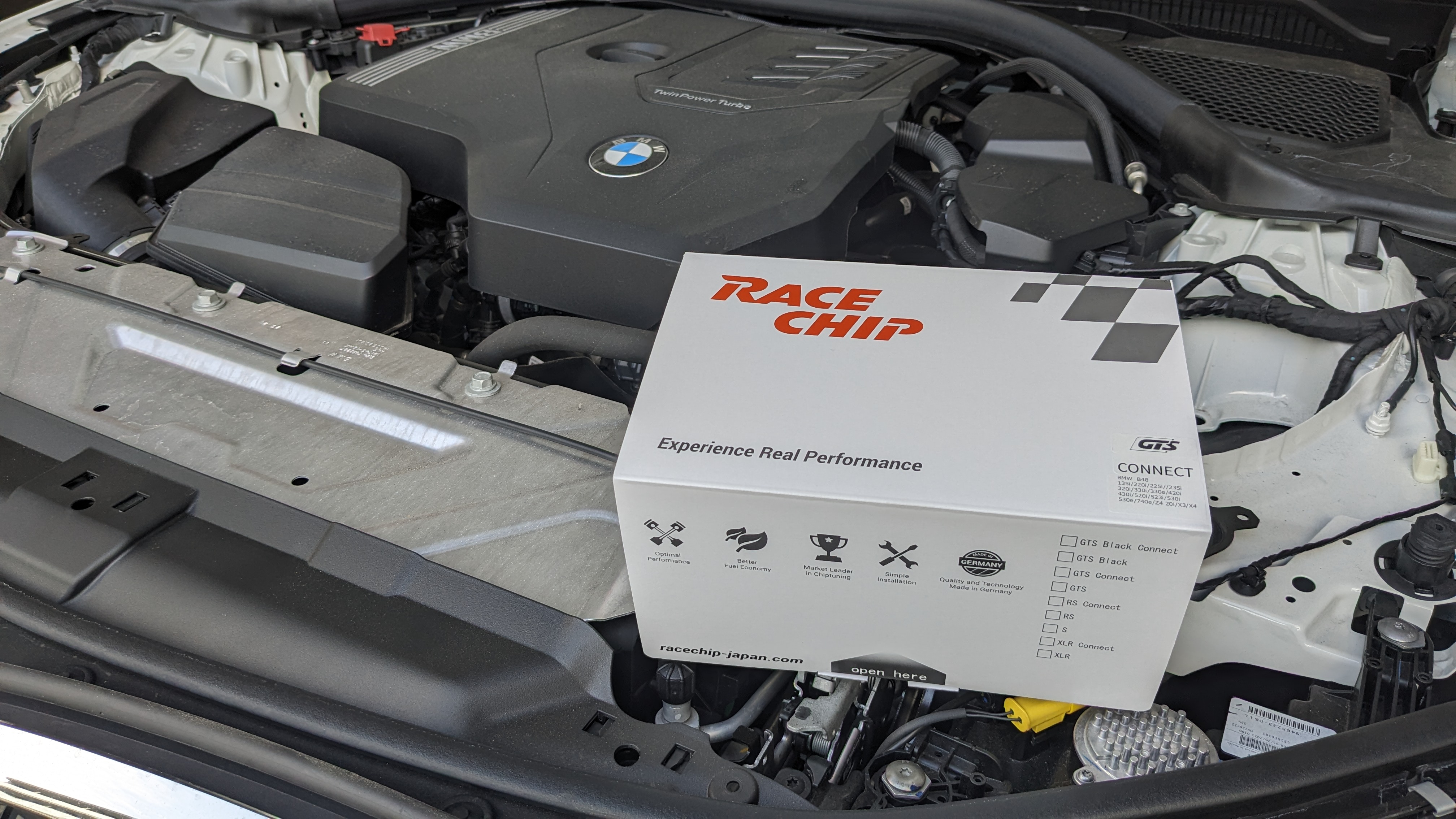 BMW G20 320i RaceChip取り付け、タイヤ交換などなど… | POLE 