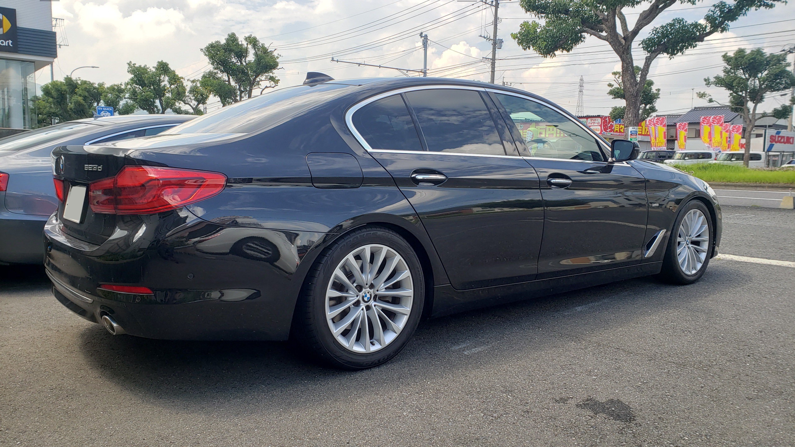 BMW G30 523d H&Rダウンサス取り付け、タイヤ交換などなど