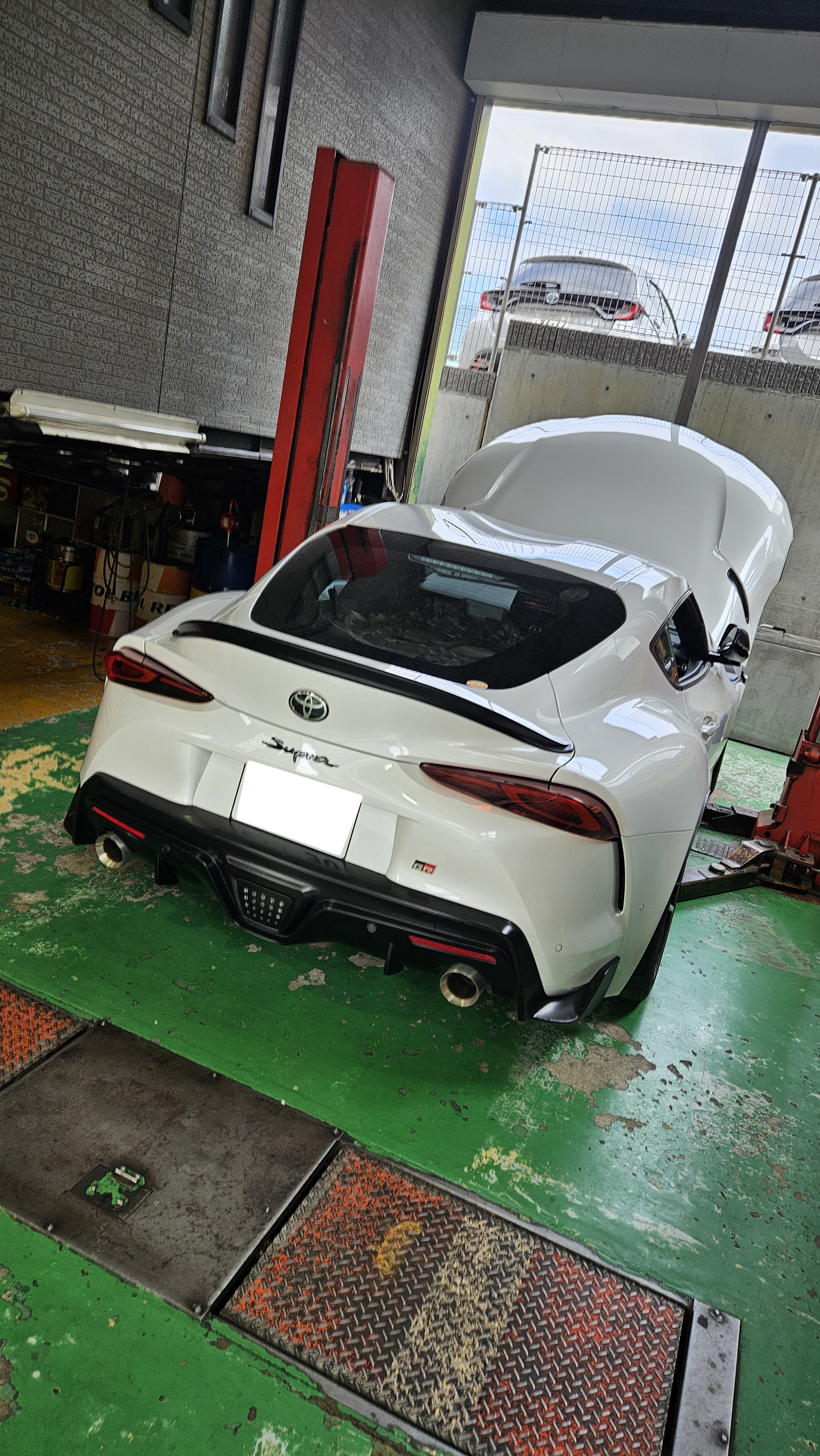 GRスープラ ダウンパイプ取り付け！ | POLE POSITION