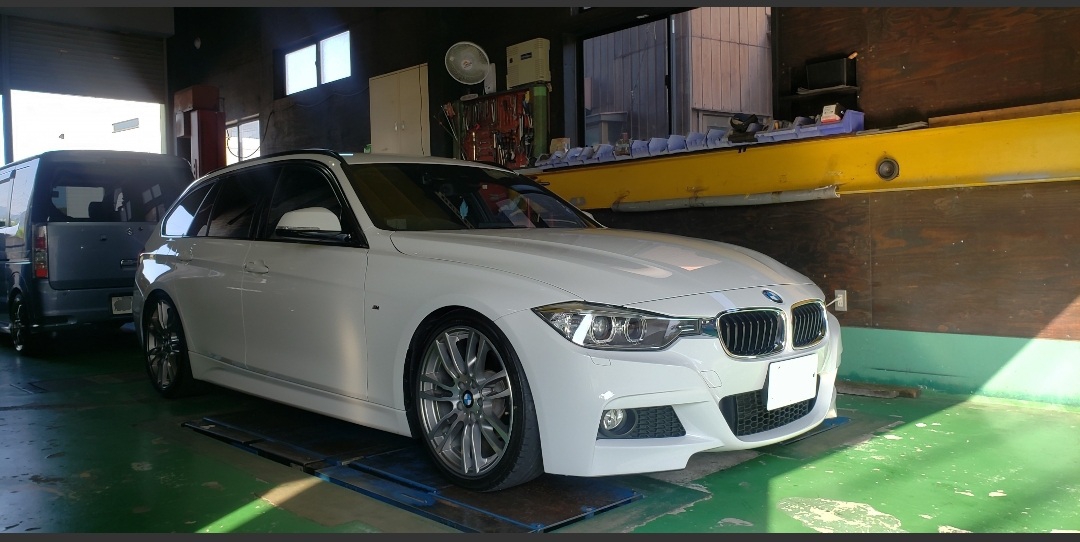 Largus BMW 3series F31 車高調 Largus ラルグス 全長調整式車高調キット SpecS Import BMW 3