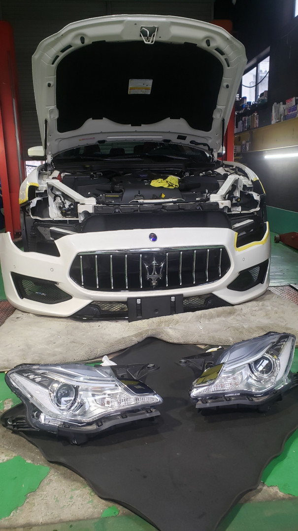 マセラティ クアトロポルテ ヘッドライトカスタム終了！ | POLE POSITION 