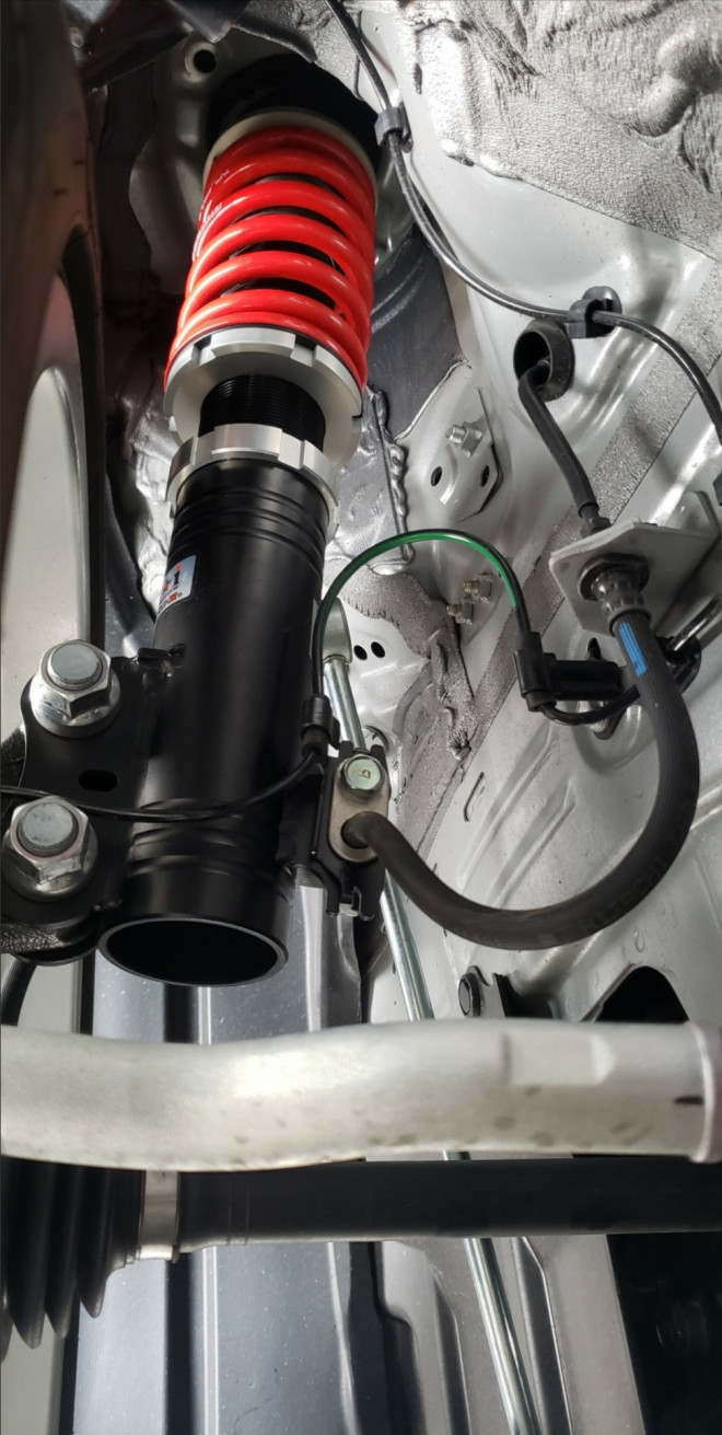 ヤリスクロス車高調取り付け Hella Evidis施工 車検などなど Pole Position ヤリスクロス車高調取り付け Hella Evidis施工 車検などなど Pole Position