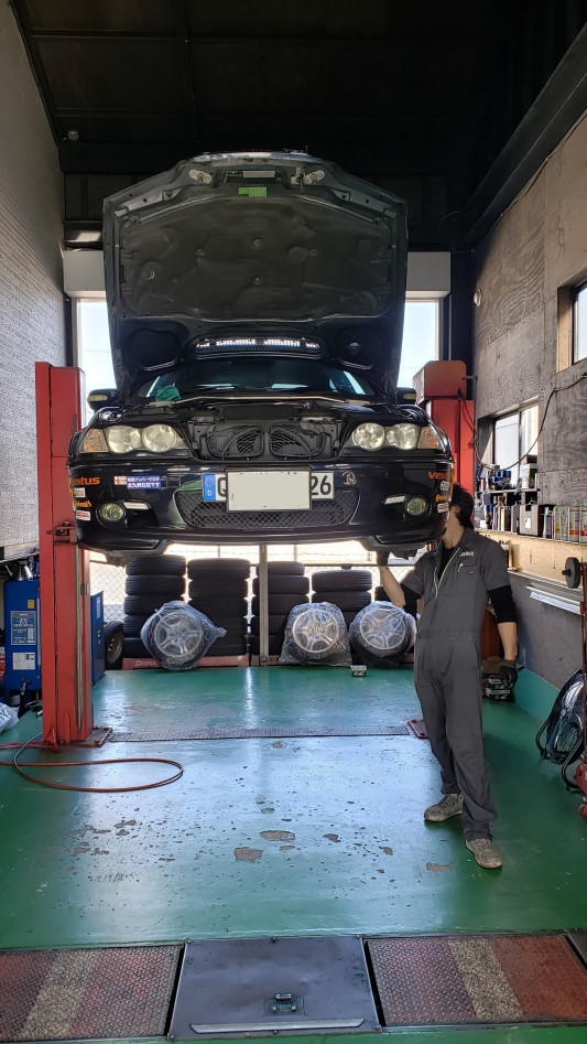 カーボン アルカンターラステアリング 車検お預かりなどなど Pole Position